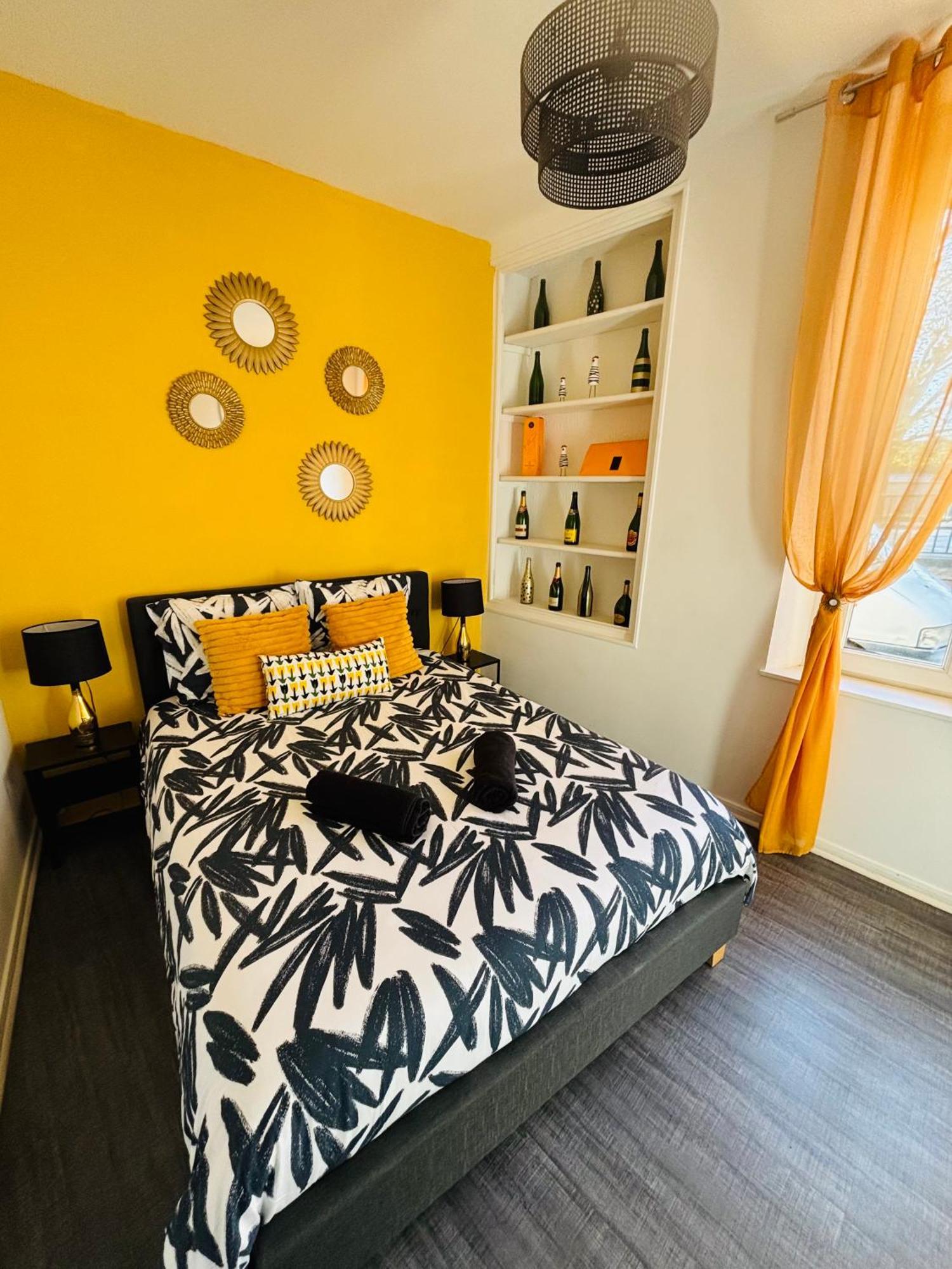 Petille En Champagne - 1 Chambre - Terrasse Еперне Екстериор снимка